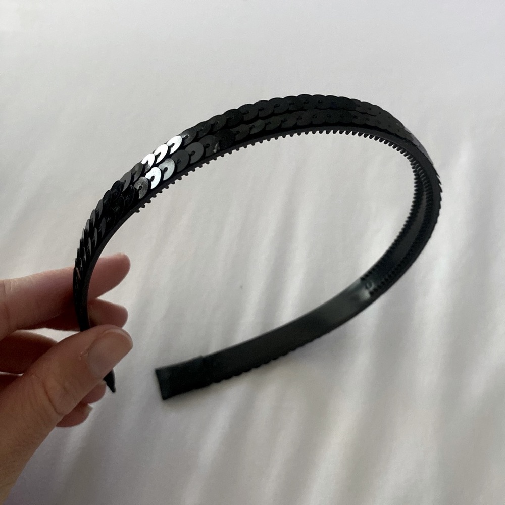 Black sequin headband